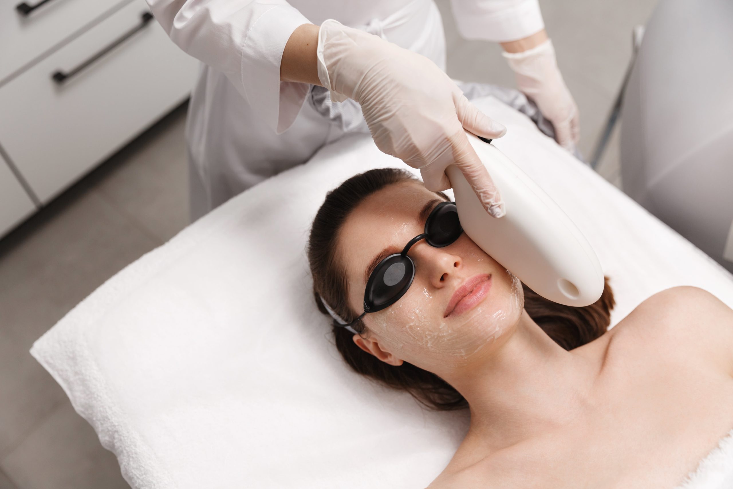 7 Reasons The IPL Photofacial Is So Worth It